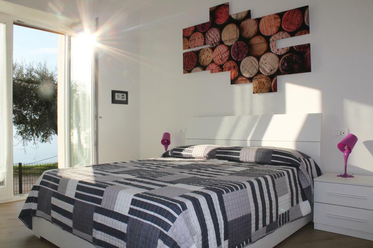 Cosy Torri Apartments Торрі-дель-Бенако Екстер'єр фото