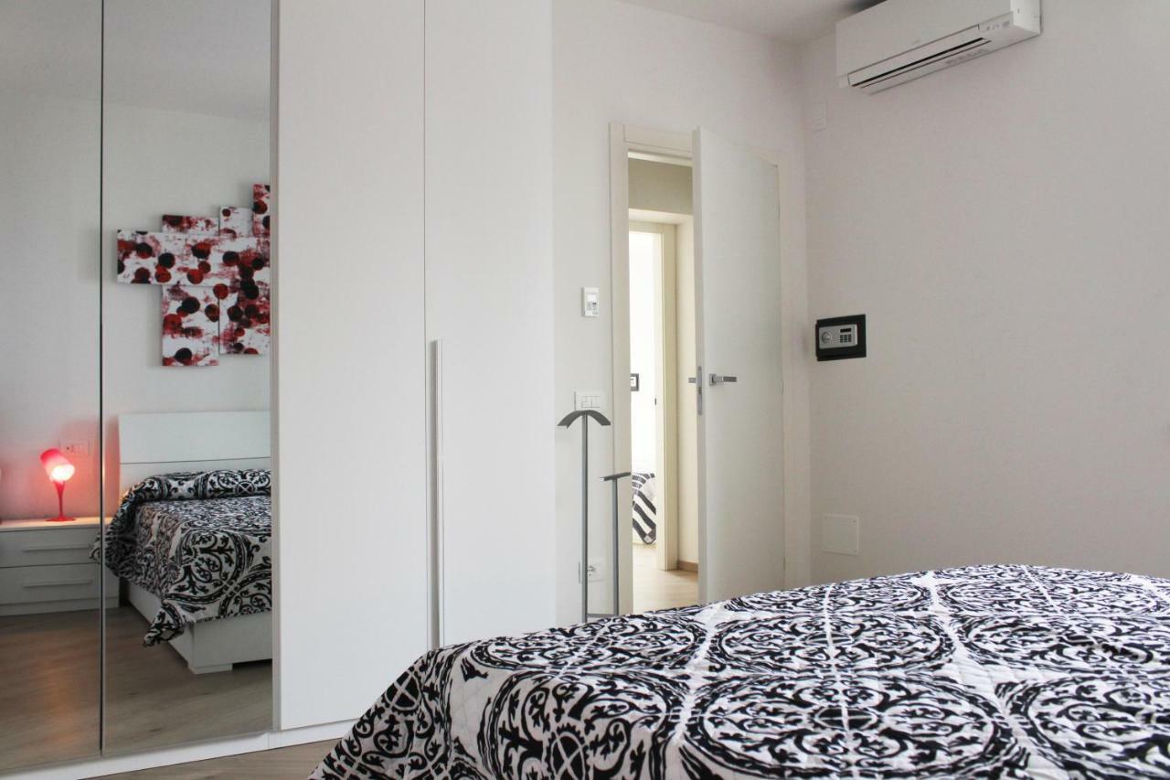Cosy Torri Apartments Торрі-дель-Бенако Екстер'єр фото