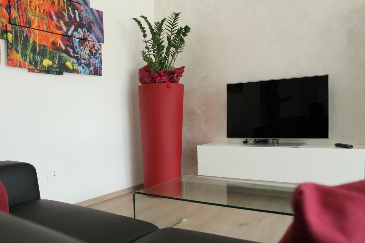 Cosy Torri Apartments Торрі-дель-Бенако Екстер'єр фото